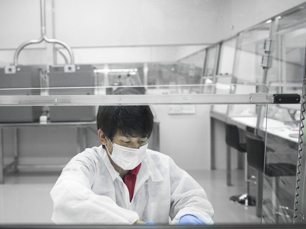 Cleanroom and Assembly Services